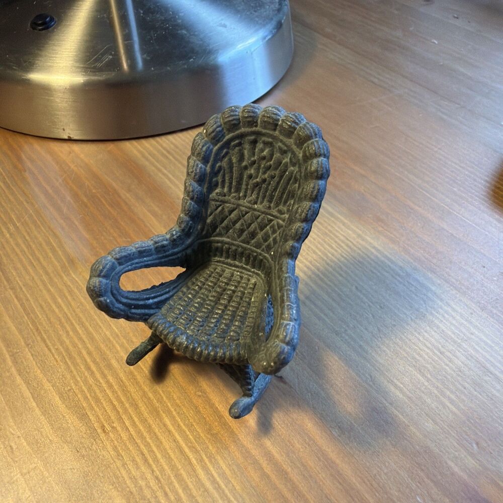 Vintage Durham Industries Metal Mini Rocking Chair 1977 Doll House Furniture #39